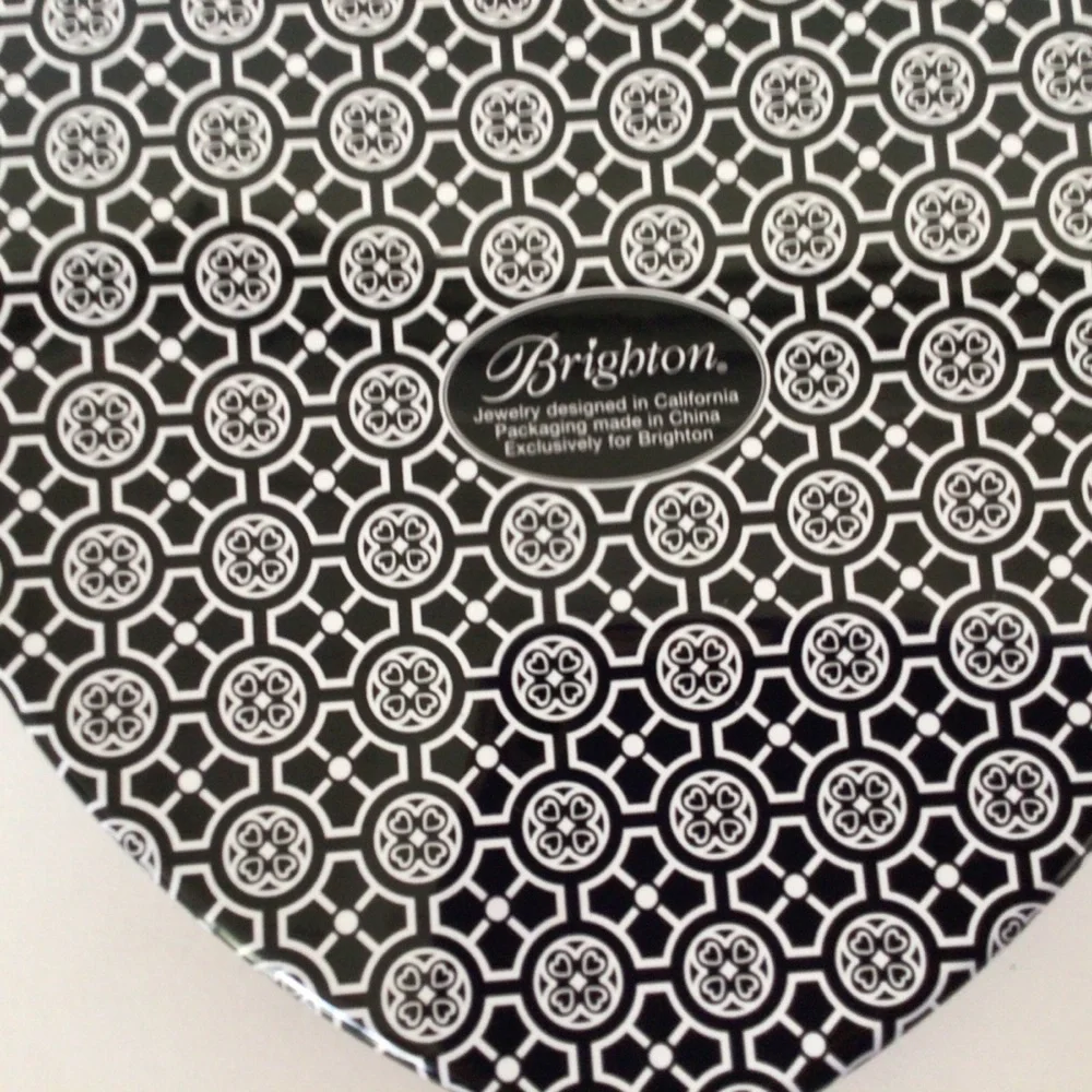 BRIGHTON LARGE BLACK WHITE JEWELRY TIN LARGE SIZE